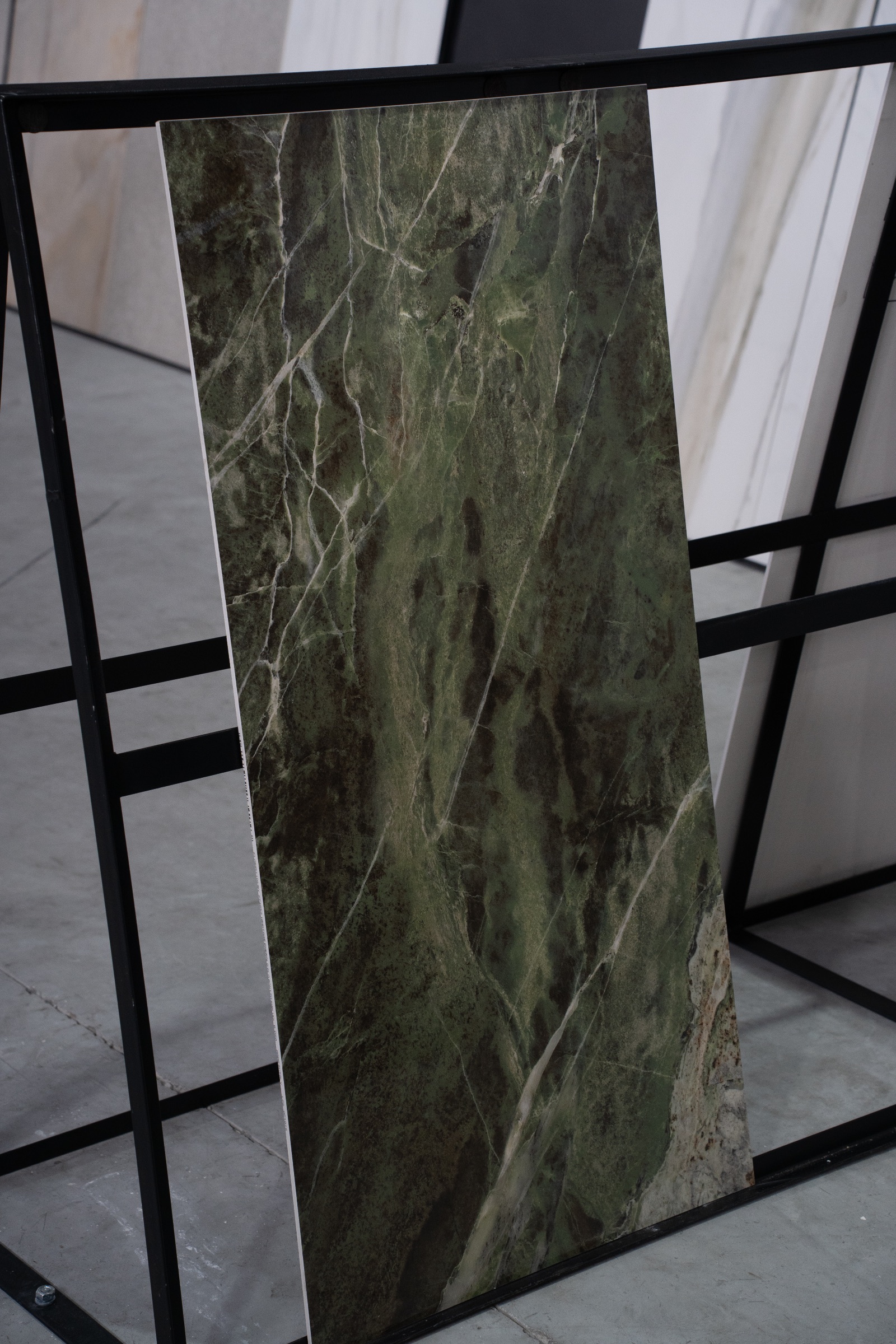 Heritage Emerald Glossy — imagine 2